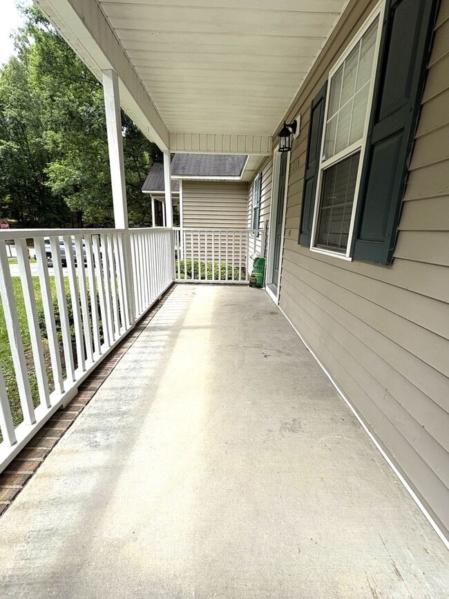 Photo - 105 Lonesome Wind Way