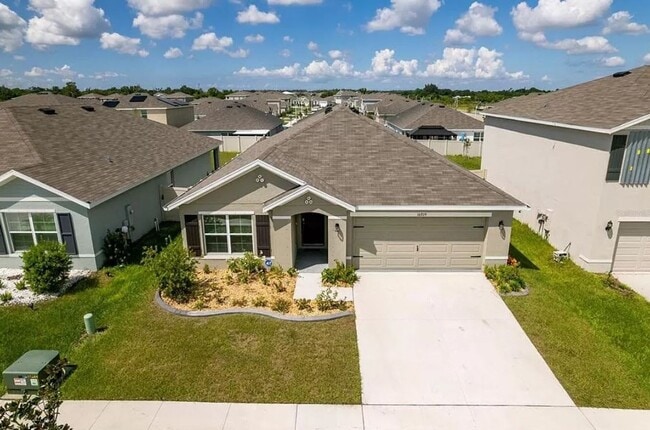Building Photo - Wimauma Rental!!