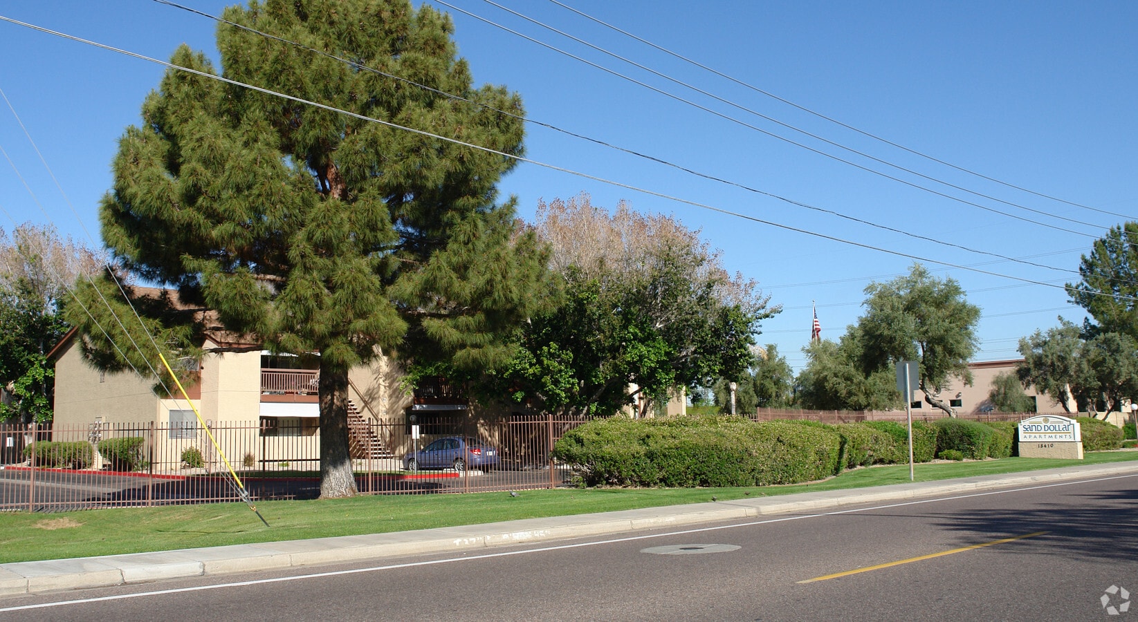 18410 N 27th Ave - Sand Dollar Apartments