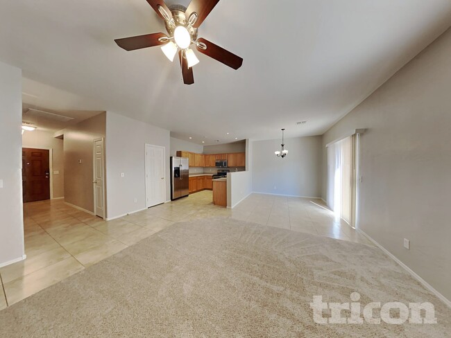 Photo - 2097 E Paso Fino Dr