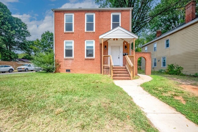 2619 Semmes Avenue - 2619 Semmes Avenue Apartment Unit B