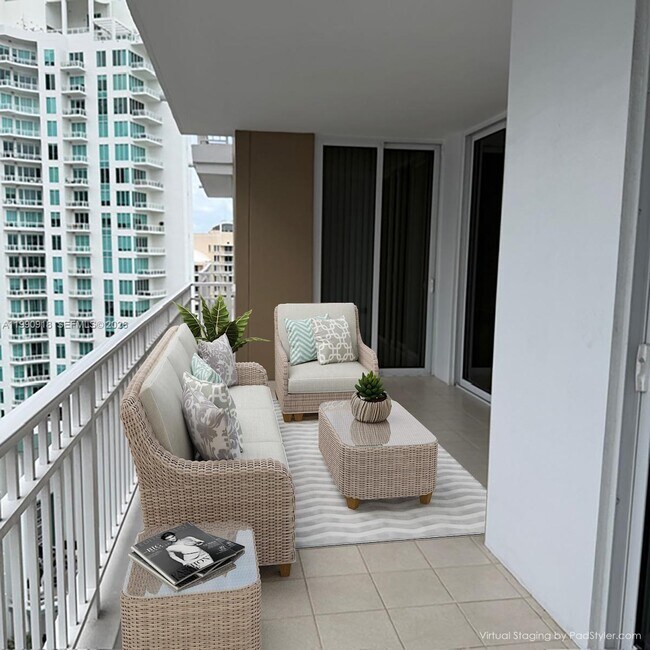Photo - 801 Brickell Key Blvd Unidad 3008