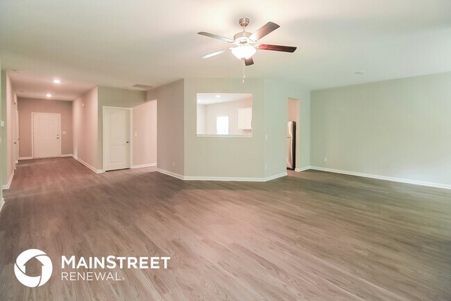 Photo - 45 Katelen Ct