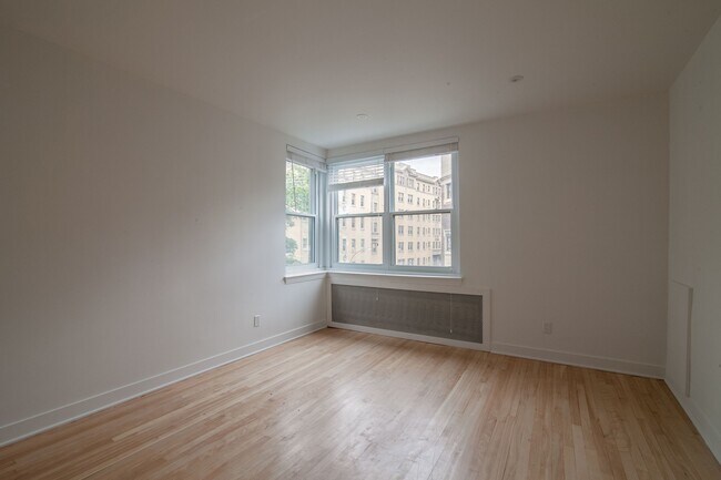 Photo - 2105 Rue Chomedey Unit 32