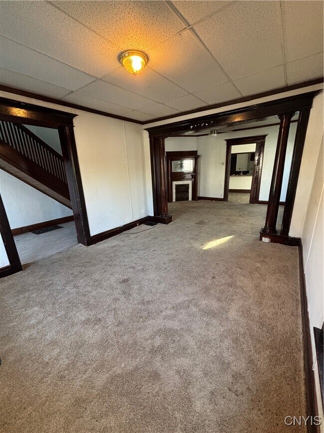 Photo - 942 State St