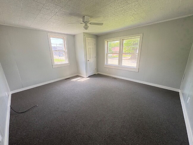 Photo - 201 K St