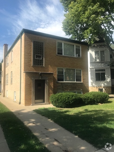 Building Photo - 3912 N Tripp Ave Unit BSMT Rental