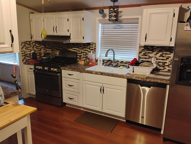 Photo - Furnished 3 Bedroom, 2 Bathroom Home in Moriarty, NM