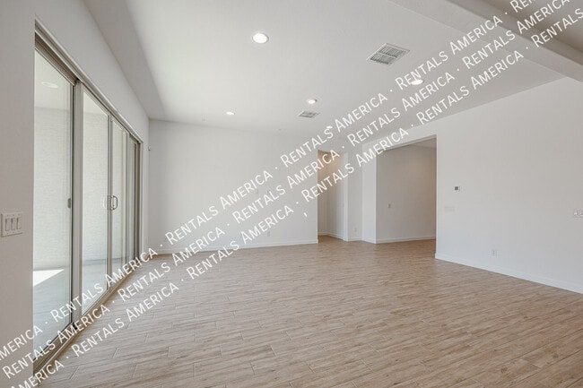 Photo - 2631 W Pecan Rd