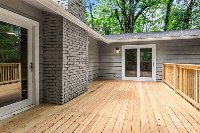 Photo - 310 Weatherly Woods Dr