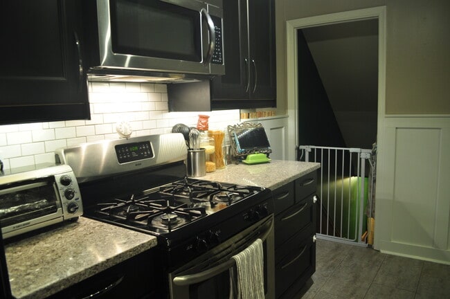 Photo - 107 S Iris St