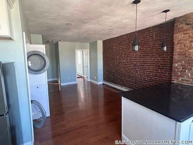 Photo - 349 Sumner St Unit 3