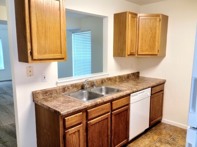 Photo - 3501-3503 La Mesa Dr. Unit 3503 La Mesa Dr.