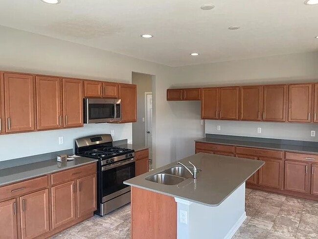 Photo - 19195 Horsewood Dr