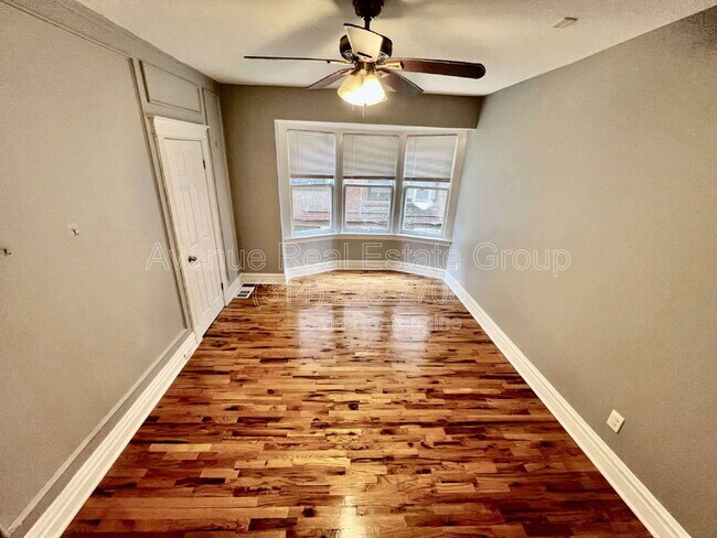 Photo - 5138 Waterman Blvd Unit 1s