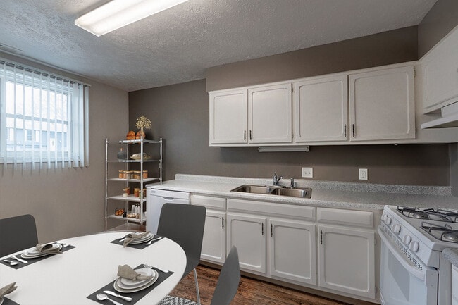 One Bedroom Kitchen - Parkwood Manor Apartments