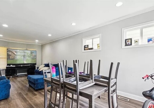 Photo - 3738 Montgomery Ave