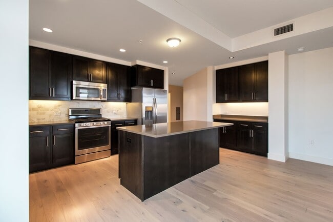 Photo - Gorgeous 2 BD/2BA Top Floor Condo In Great Peloton Community! Available August 7!