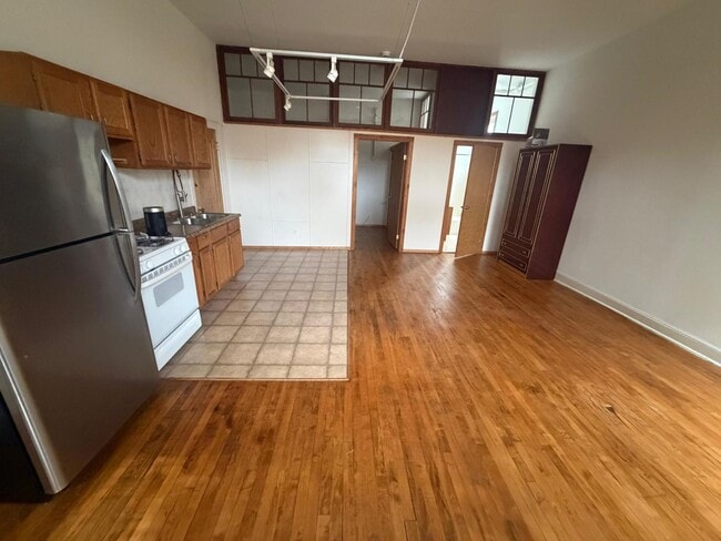 Photo - 1014 E Prairie Ave