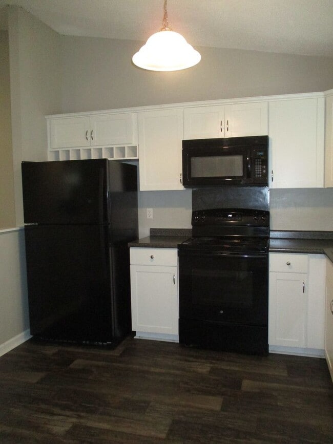 Photo - Charming two bedroom two bath duplex just ...