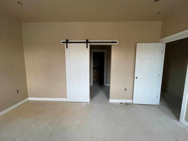 Photo - 7493 N Paw St