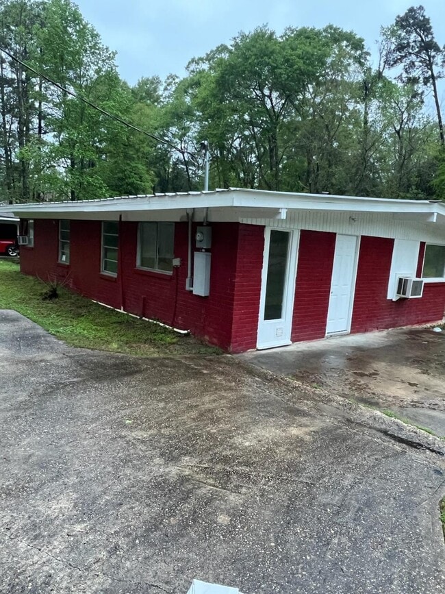 Photo - 601 Avenue D