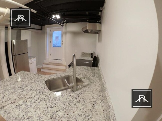 Photo - 3 bedroom in Brighton MA 02135 Unit B