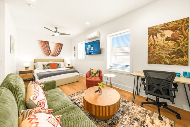 Photo - 4245 Troost Ave Unit S