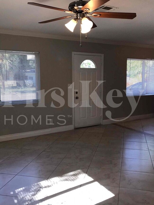 Photo - 1128 NW 7th Terrace