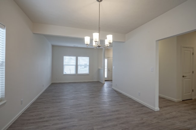 Photo - 1133 Thorny Ln