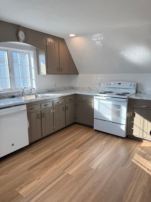 Photo - 60 Redington St Unit 2