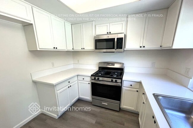 Photo - 2852 Londonderry Dr