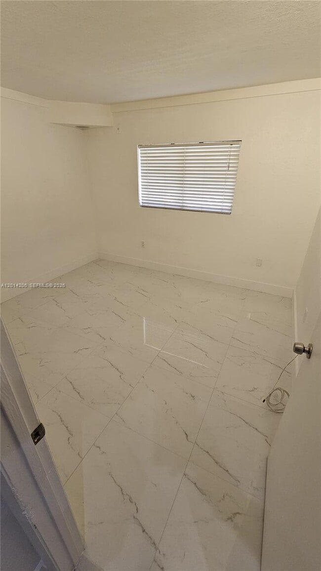 Photo - 14910 SW 82nd Terrace Unit 15-103