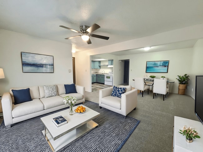 2 BR, 1 BA - 940 SF - LIVING/DINING ROOM