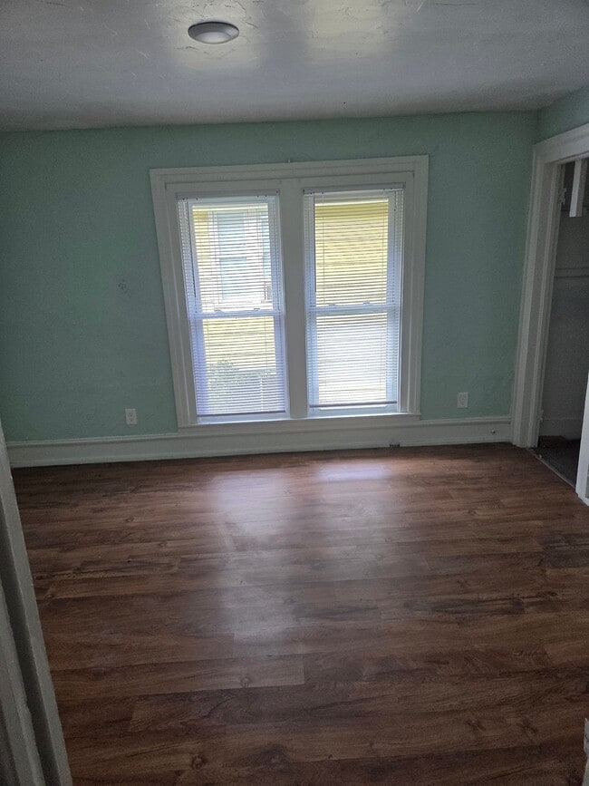 Photo - 524 N Walnut St