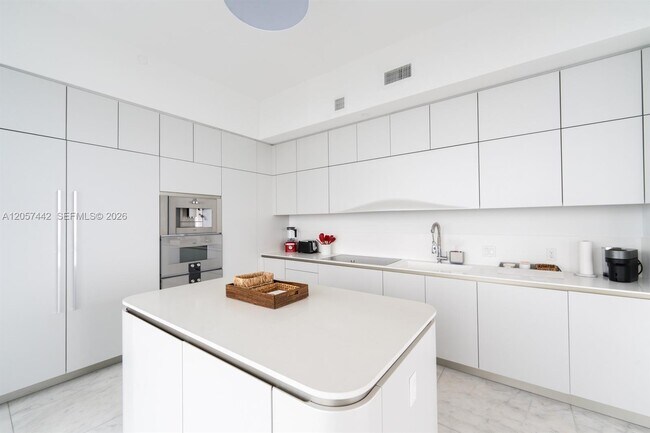 Photo - 16901 Collins Ave Unit 4201