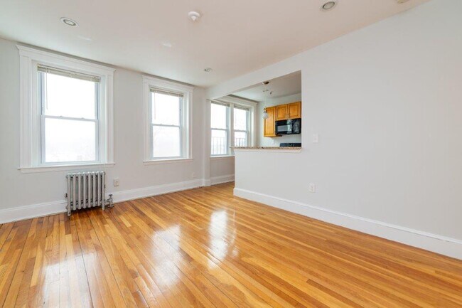 Photo - 286 Chestnut Hill Ave Unit 20