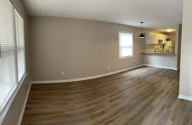Photo - 3647-3649 Chestnut Dr Unidad 3649