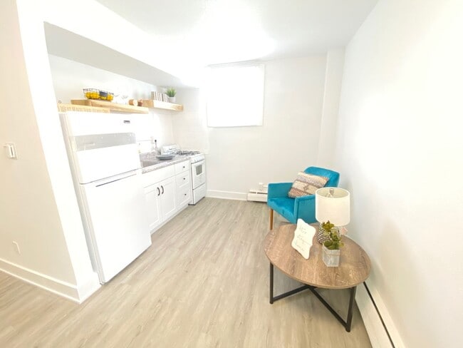 Photo - Highland Park Apartments (DSM)