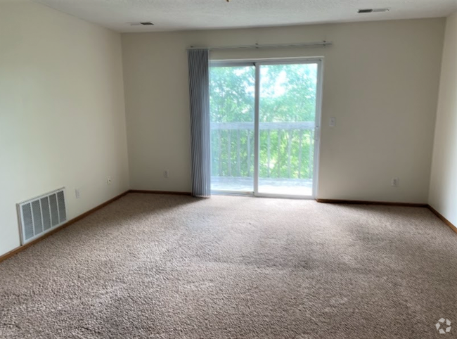 Building Photo - 3517 Queen Dr SW Unit 5 Rental