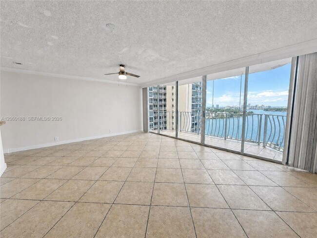 Photo - 7601 E Treasure Dr Unit 1807