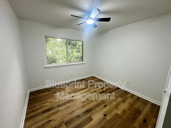 Photo - 6004 Cowin Dr NW