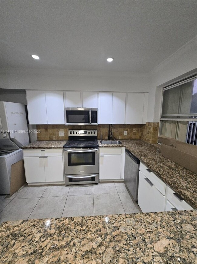 Photo - 1701 N Treasure Dr Unidad 5