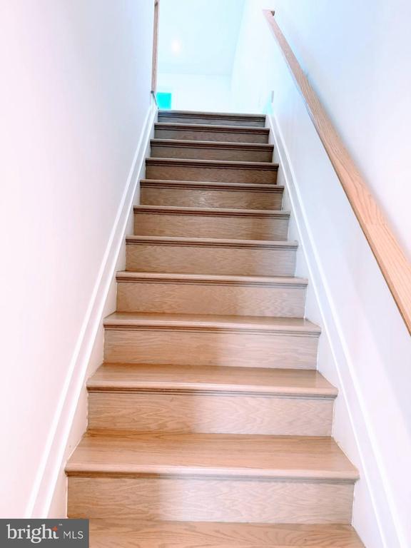 Photo - 122 Galaxy Pl