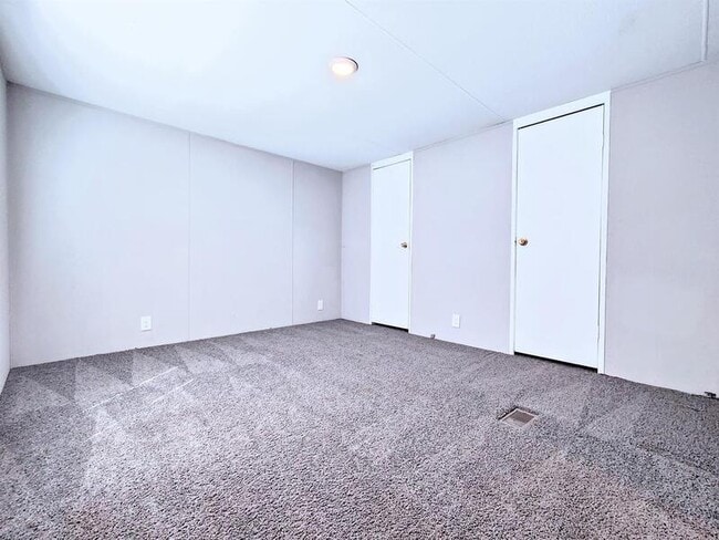 Photo - 212 Sunshine Dr