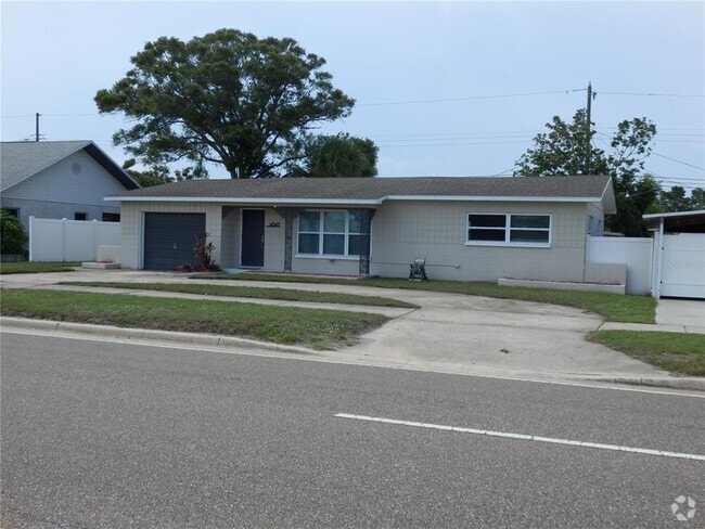 Building Photo - 4547 54th Ave N Rental