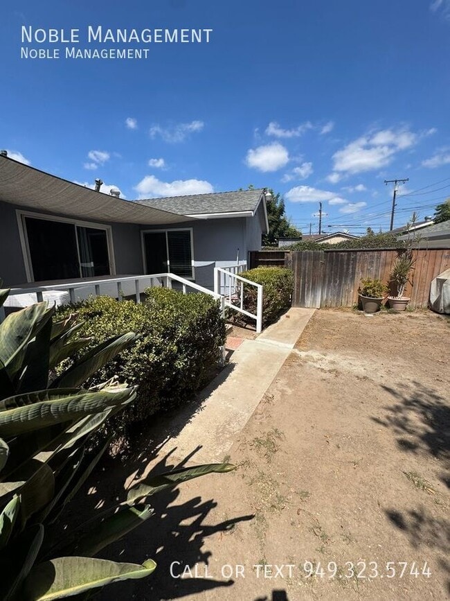 Building Photo - 13022 Yorba St Rental