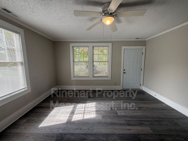 Photo - 216 Meade St