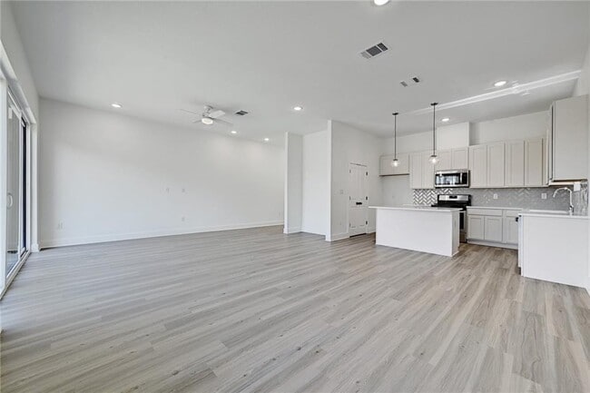 Photo - 2305 Century Tree Cv