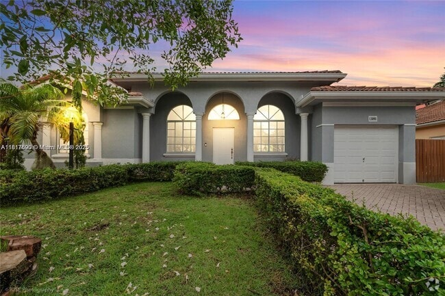 Building Photo - 13091 SW 141st St Rental